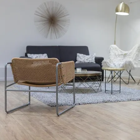 Cmg Buttes Chaumont - Botzaris Apartment Paris