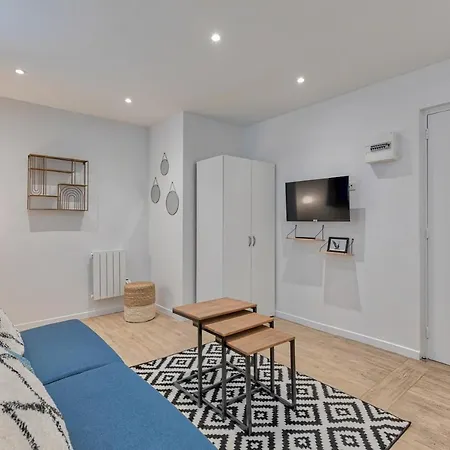Cmg Buttes Chaumont - Botzaris Apartament *